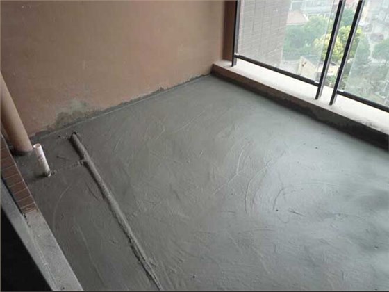 封闭阳台要不要做防水