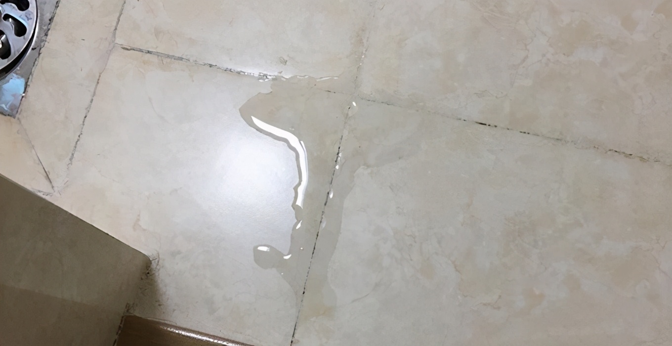 卫生间做了防水还漏水 卫生间做了防水还漏水