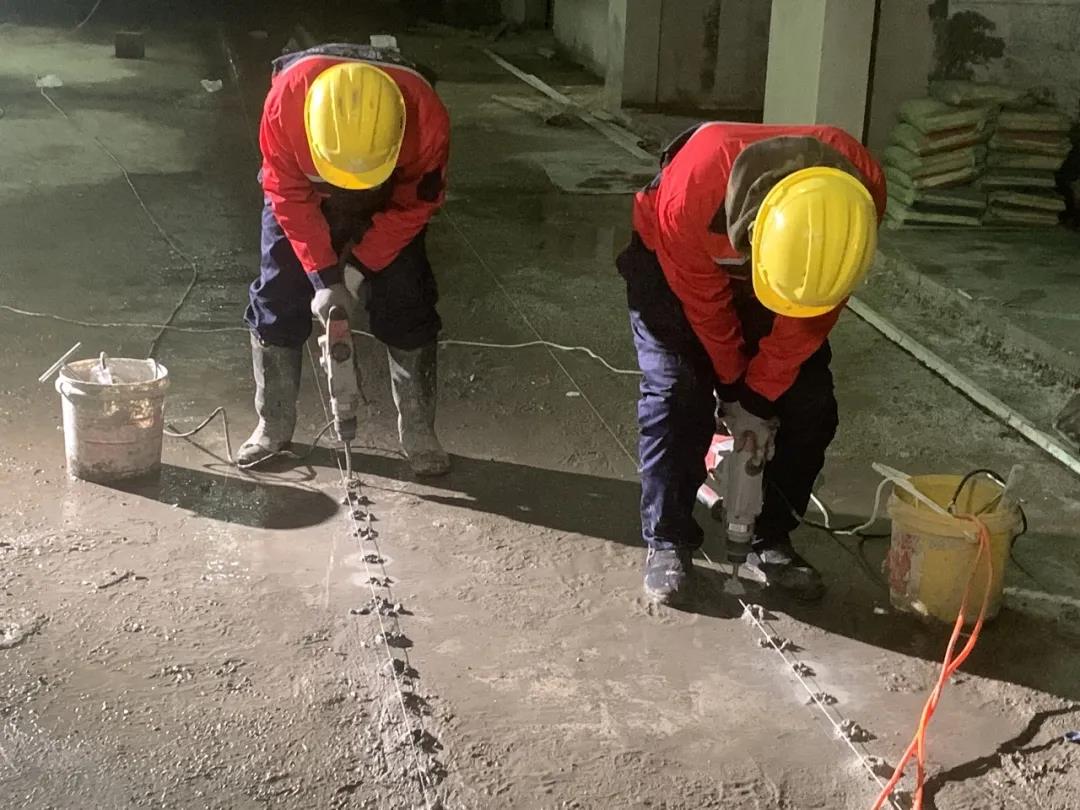 地下室漏水应该怎么解决 地下室漏水应该怎么解决